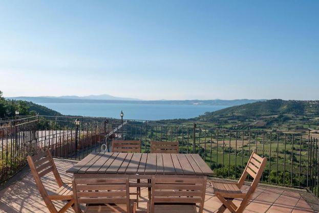 Casa Vacanze Montedoro مونتيفياسكون المظهر الخارجي الصورة